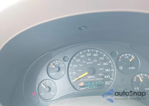 2000 Chevrolet S-10 Ls из США, поврежденный, VIN 1GCCS1441Y8182038